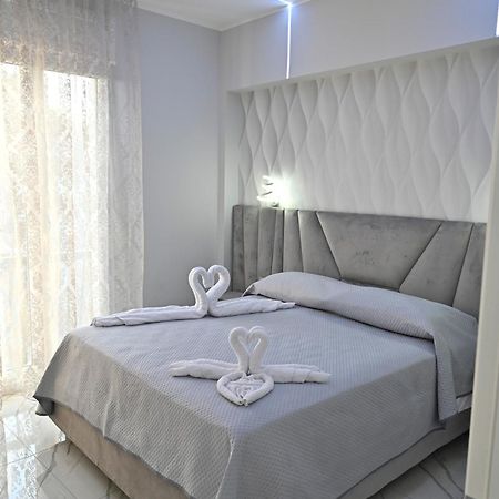 Bebsantaniellohouse1 Bed and Breakfast Neapel Exteriör bild